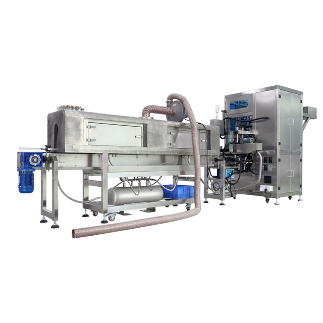 Этикетировочная машина с термоусадочной этикеткой