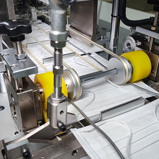 Автоматическая машина для изготовления внутренней ушной петли 1+1