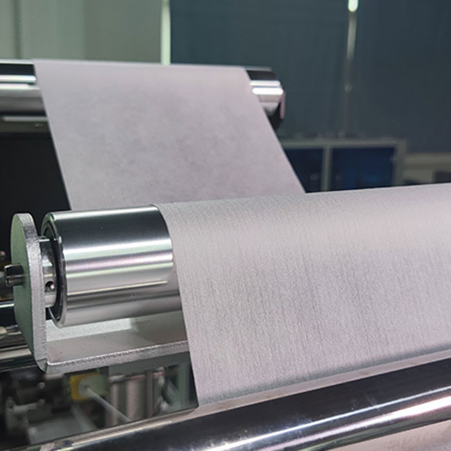 Автоматическая машина с эластичной ушной лентой